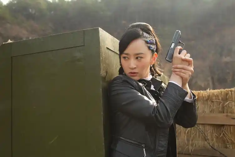 杨蕊 邵桐联手《杀出黎明》 10月15日将登东方影视频道