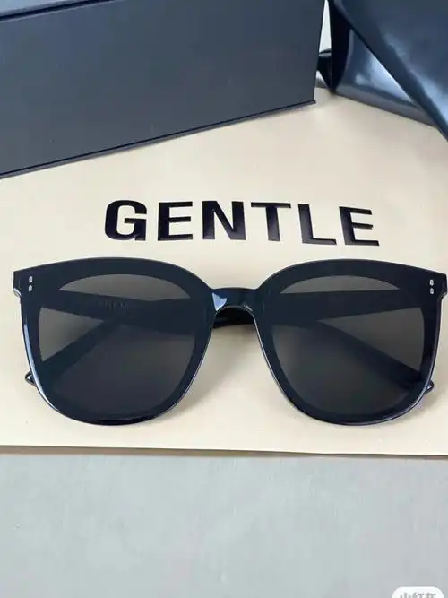 gm眼镜明星同款