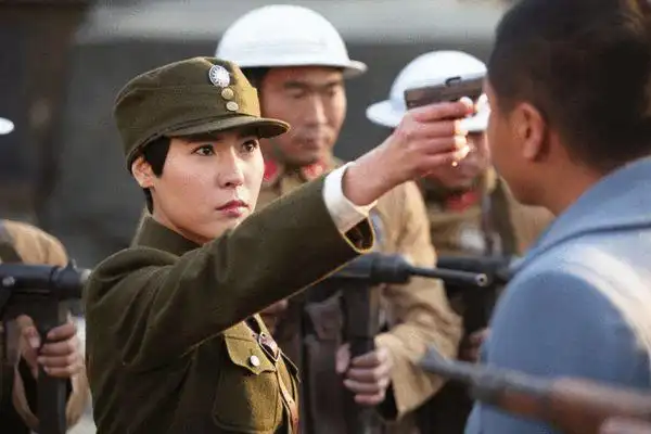 铁在烧北京热拍苏彦洁演特工秀高智商