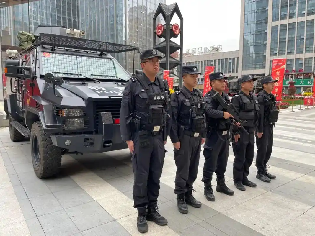 为保证国庆节期间西宁社会治安大局稳定,根据市委市政府,省公安厅和市