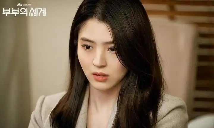 韩国财阀女星只是玩具(几个财阀拿女艺人当赌注是)