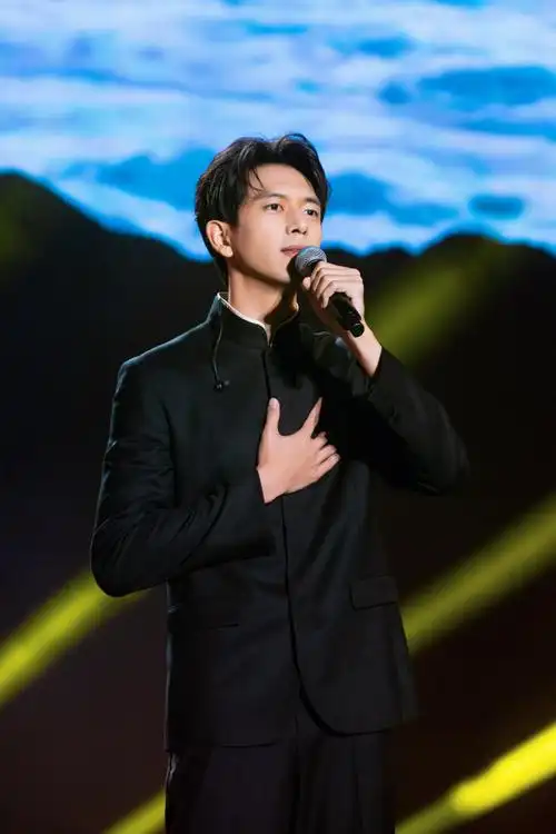 中华民族团结进步宣传推广大使李现