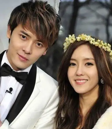 《我们结婚了》情人节特辑:看维尼初恋鬼泽夫妇亚当夫妇浪漫再恋【7】