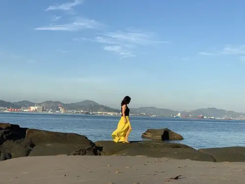 其它 2020sunny的旅行日记之三: 和你一起去看海 写美篇再一次 把美女