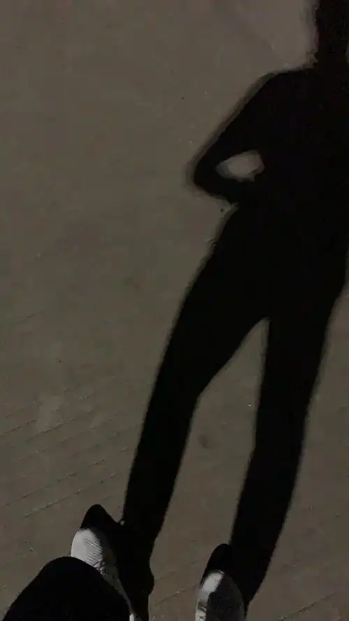 完成一次夜间跑步