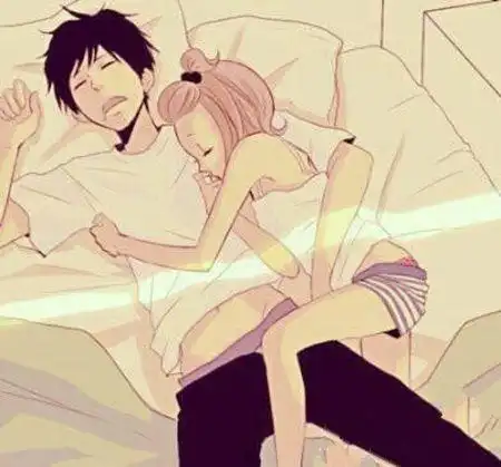 动漫图片两个人安静抱着睡觉