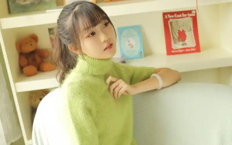 桌面壁纸 美女 生活照片 > 纯情少女女生图片显示:√欣赏模式   全屏