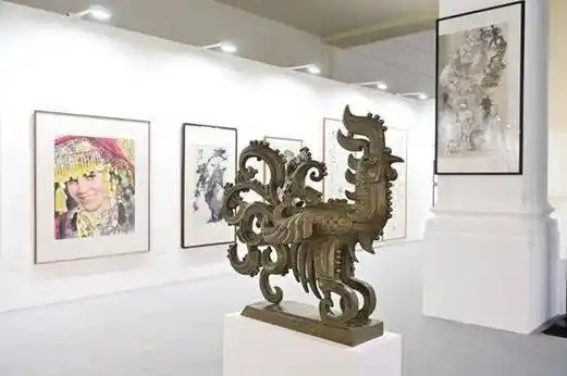 韩美林作品,应邀参展"从北京到巴黎——中法艺术家奥林匹克行"_奥运