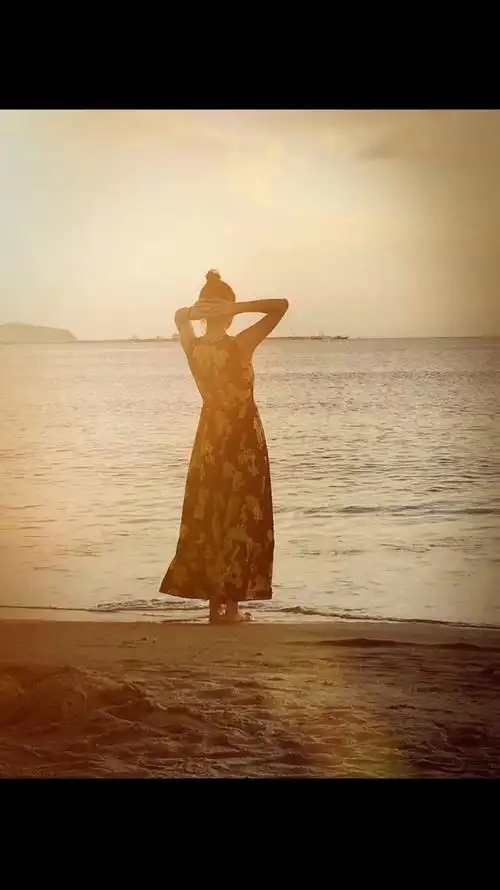 女神,好想抱抱你喜欢你的背影,气质优雅喜欢你国际名模的范喜欢你的