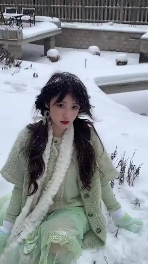 你可以永远相信蛇姐的转身