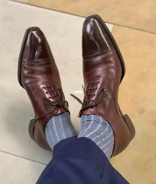 viccel男士正装袜_袜子_皮鞋_鞋子_男士穿搭_鞋子不够袜子来凑_潮流