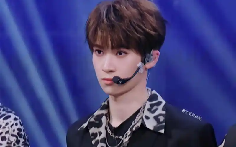 青春有你3里冷门颜值超高选手汪佳辰