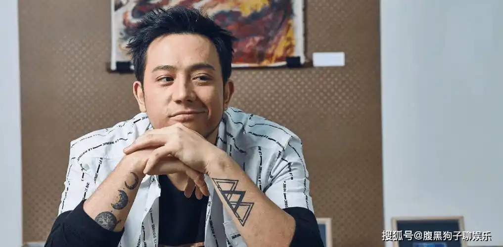 原创不意外张致恒被妻子单方面离婚结婚时曾被爆出脚踏五只船丑闻