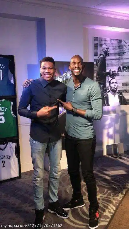 加内特到底多高?真没有2米16 最诡异的身高男另有其人