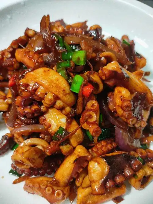 巨巨巨香的爆炒八爪鱼