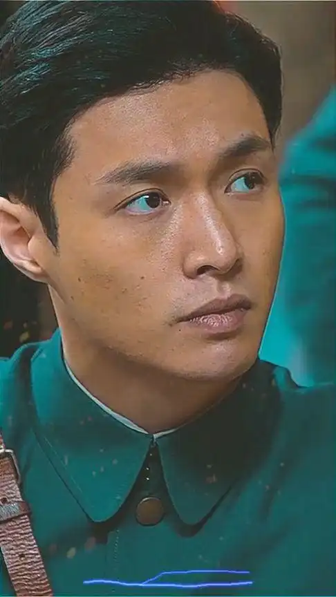 你觉得张艺兴在建军大业里面的表现怎么样