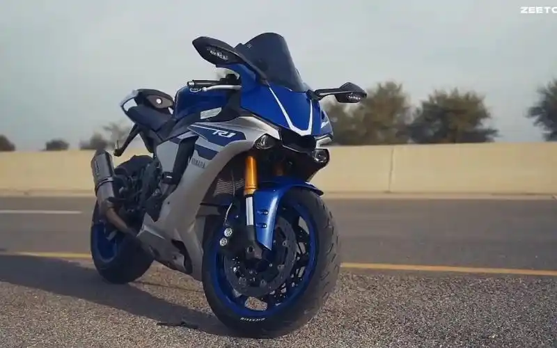 yamaha r1m