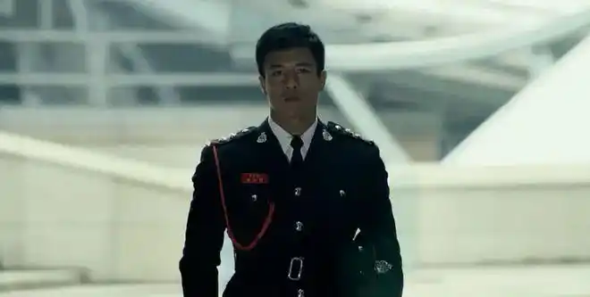 《男儿本色》《绝色武器》《恶战》在成龙,洪金宝的助力之下,安志杰也