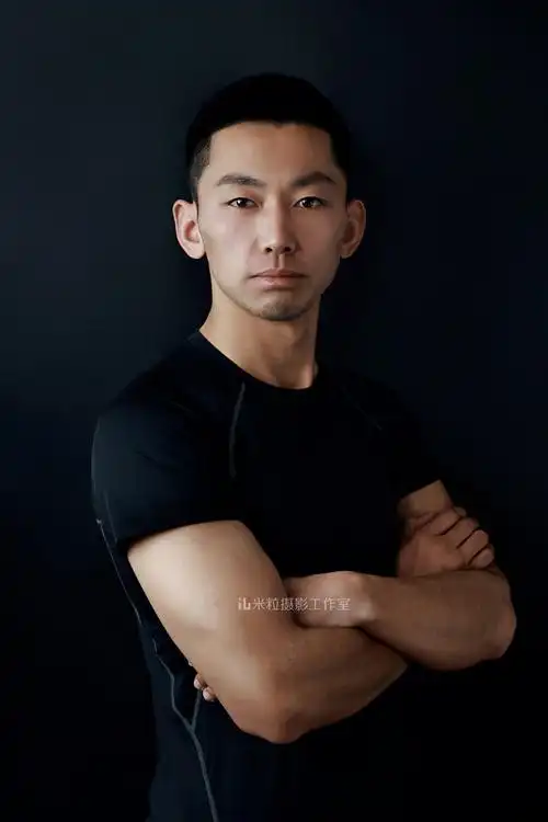 健身教练形象照