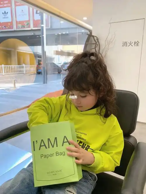 芭比烫盐城烫发宝宝烫发 羊毛卷 2121小女孩