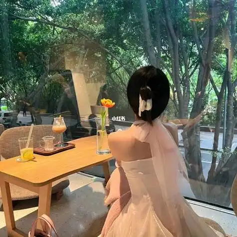 美女图片背影长发头像 长发气质高冷背影图片