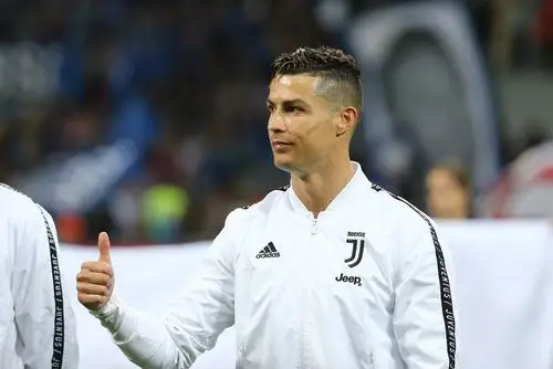 响应队长号召c罗自愿降薪400万助尤文度过困境