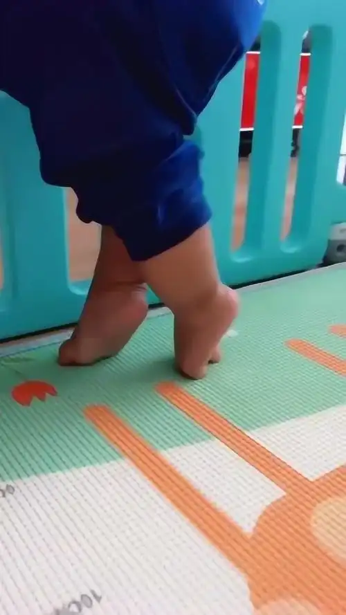 穿尿不湿的无所不能这芭蕾舞跳的妈妈都服了