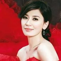 贾静雯头像高清图片大全_名人贾静雯真人头像大图下载【点击鼠标右键