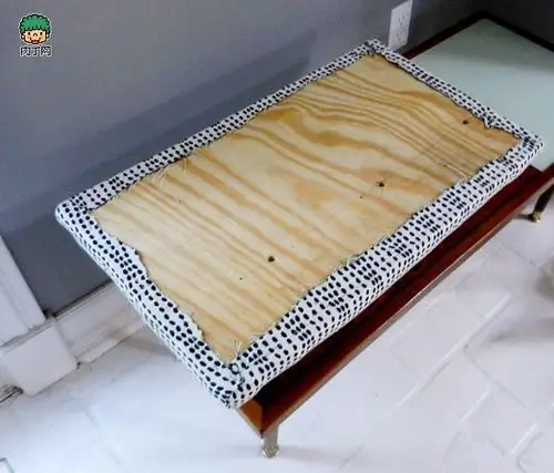 两款旧茶几装饰改造手工创意制作步骤图解 旧家具翻新项目