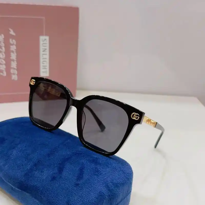 古驰墨镜种草.gucci古驰方框太阳眼镜镜腿镂空满钻设计素颜 - 抖音