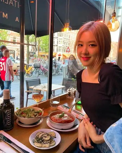 blackpink新歌起飞最大的黑马竟是这朵玫瑰