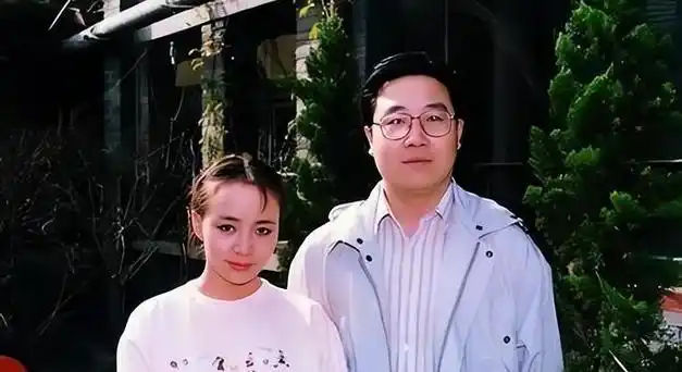 有一种算计叫英达和梁欢结婚多年后他们受到了应有的代价