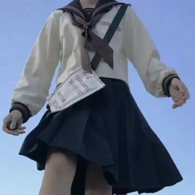 qq小清新学院风半身头像女可爱有气质不露脸