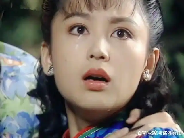 1993年陈红《梅花三弄之水云间》,饰汪子璇,明眸皓齿,桃腮带晕