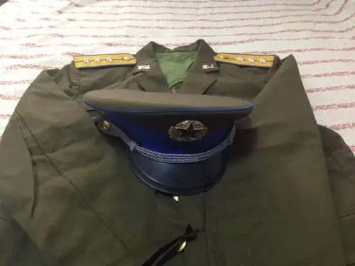 88式授衔后军装.