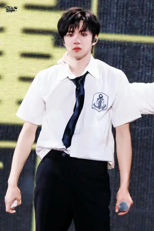 刘耀文重庆演唱会