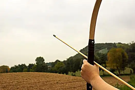 弓箭
