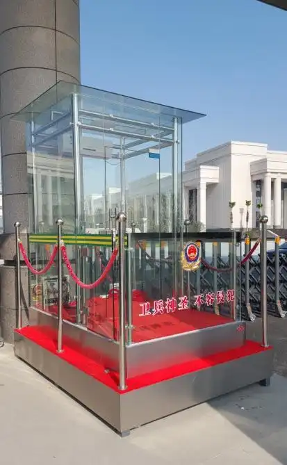 中国武警部队选用亦德13套电动伸缩门,多批岗亭