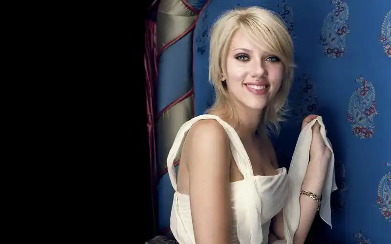 斯嘉丽·约翰逊高清电脑桌面壁纸(1920×1200分辨率21张)(2)