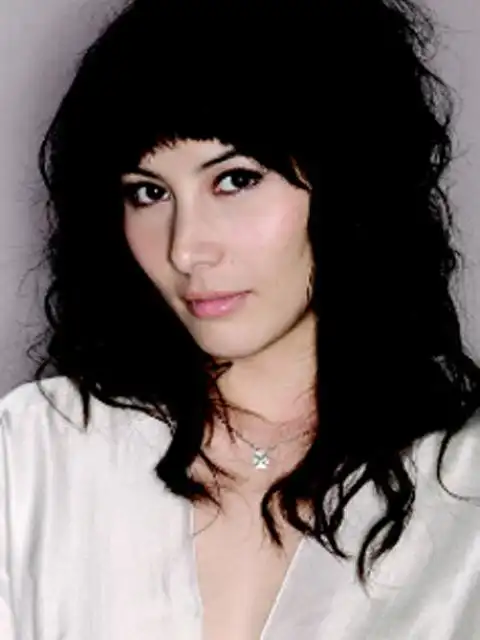 资料音乐剧情话紫钗主创何超仪