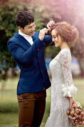 唯美情侣婚纱照图片2017情侣唯美婚纱照欣赏