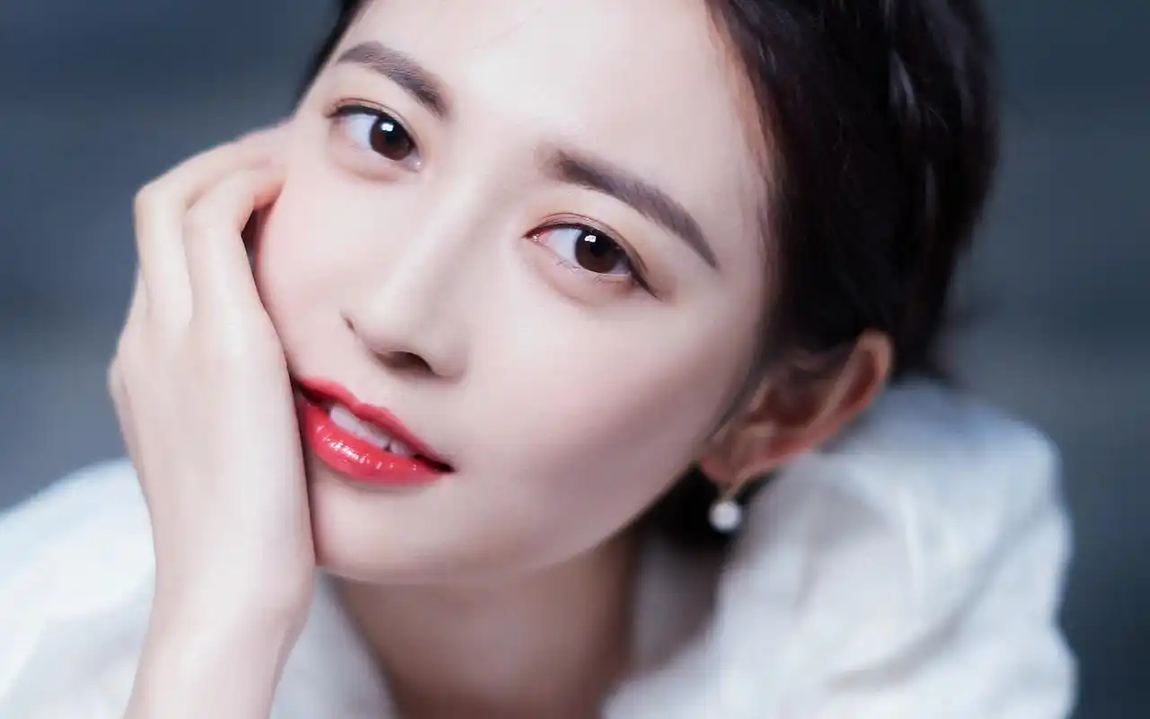 陈钰琪纯白仙气写真桌面壁纸高清大图预览1920x1200_大陆明星下载_美