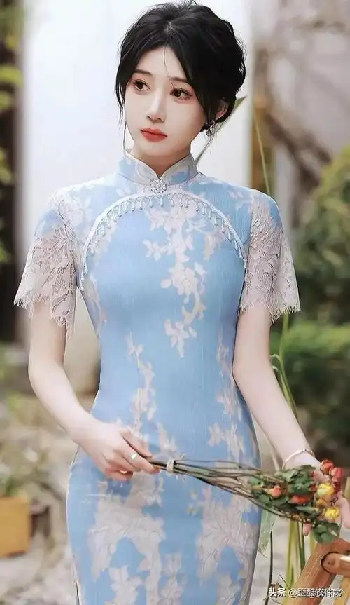 穿旗袍的美女(怎样形容穿旗袍的美女)