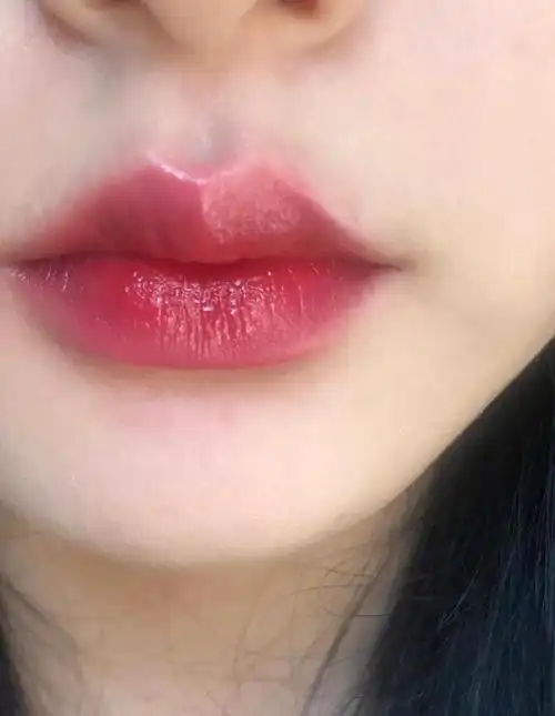 微笑唇图片(男看鼻子女看嘴) - 赤虎壹号