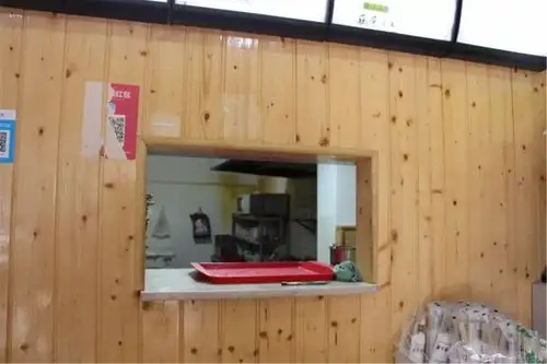 传菜口未封闭4瘦子饺子地址:中山南路1号-7为你点赞工作人员穿戴工作