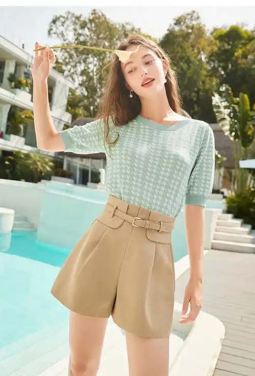 秋水伊人撞色针织t恤2021年夏装新款女装时尚宽松休闲短款上衣女 果绿