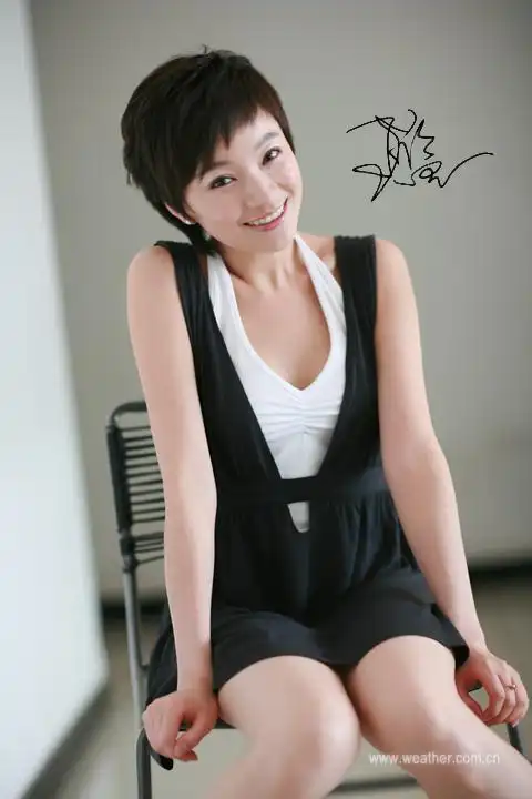 蓝一更多照片浏览下一页