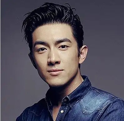 男星方脸发型: ? 时尚炫酷 ?儒雅稳重气质完美展现