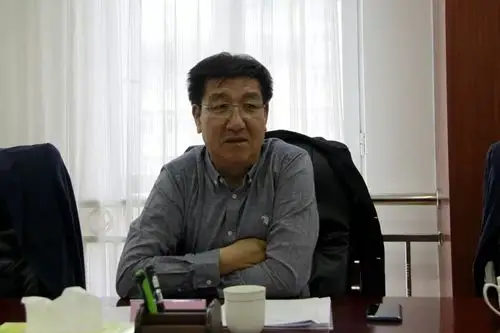 市人大常委会党组书记,副主任李志成讲话