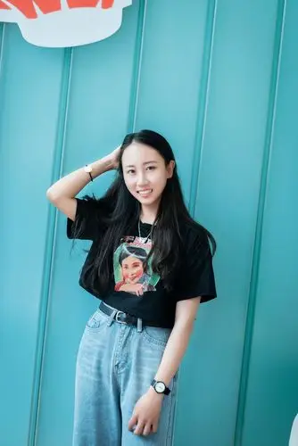 徐州清纯小姐姐长相好看一张嘴吓了一跳网友恐龙妹